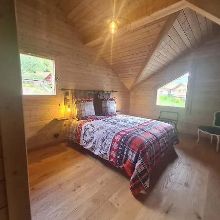 Familial Avec Sauna Et Terrasse Pres Du - Fr-1-589-758