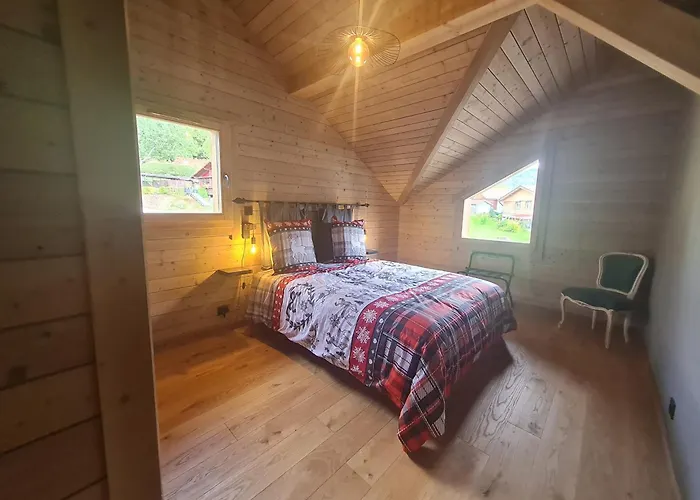 Familial Avec Sauna Et Terrasse Pres Du - Fr-1-589-758